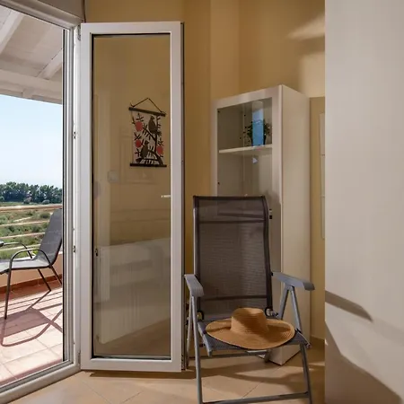 Apartment Maisonette Anna Neos Marmaras